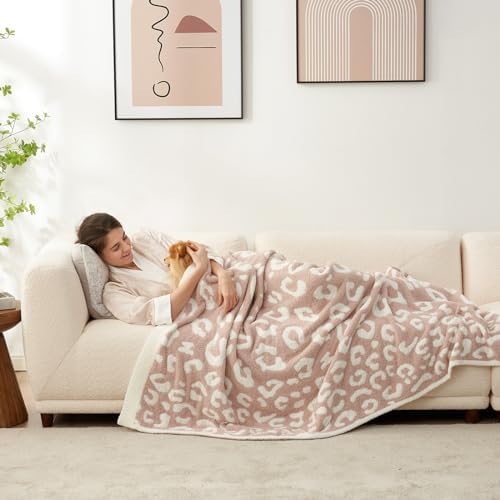 Snuggle Sac Leopard Throw Blanket 50x60 Inches 1
