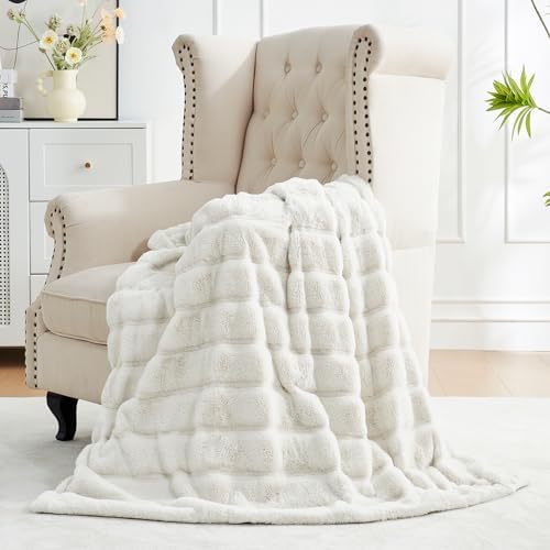 Cozy Bliss Faux Fur Throw Blanket - 50x60 Inches Beige