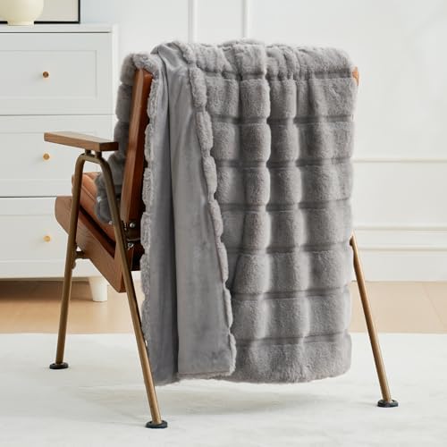 Cozy Bliss Faux Fur Throw Blanket Grey 50x60 Inches