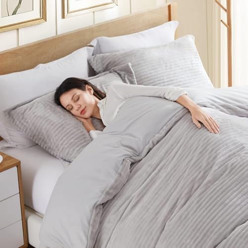 Hearth Harbor Premium Flannel Duvet Cover Set - Silver Gray