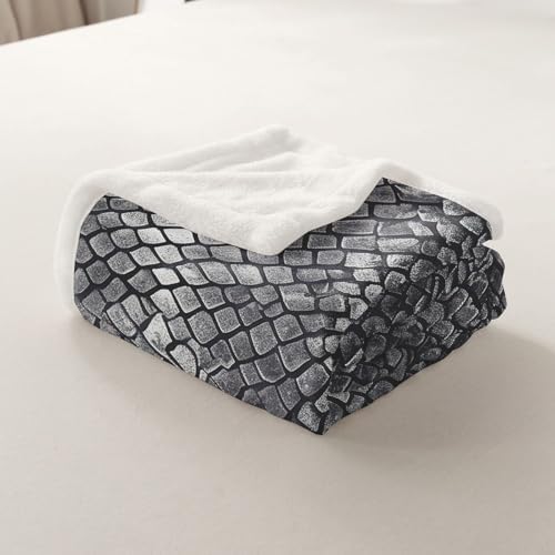 Feelyou Snake Print Fleece Throw Blanket for Baby and Kids