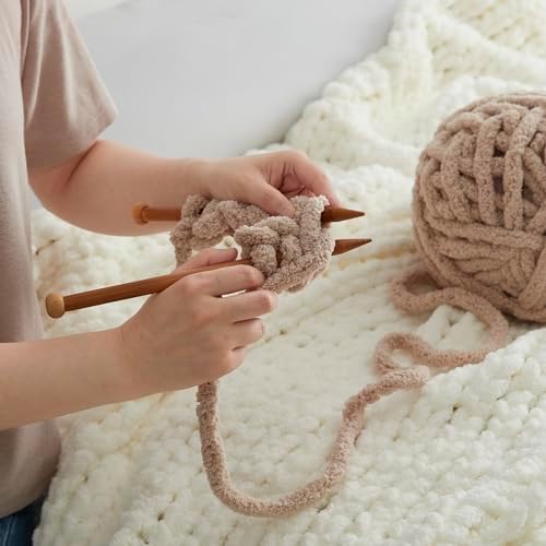 Amlie Home Chunky Knit Throw Blanket Ivory 40x50