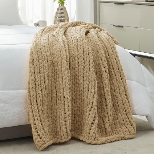 Amlie Home Chunky Knit Throw Blanket for Couch 40x50 Beige
