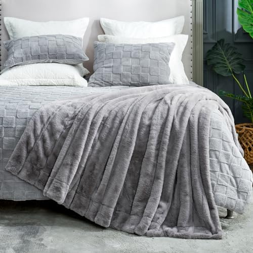 Cozy Bliss Faux Fur Throw Blanket Grey 50x60 Inches